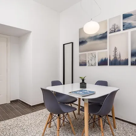 Harbour View Apartment *