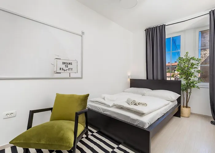 Harbour View غييكا